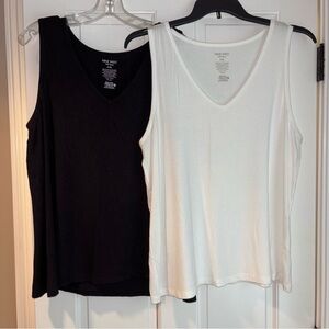 Nine West Women's Black and White Tank Tops